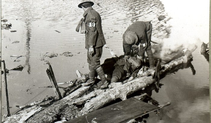 1.	Stretcher bearers at the Battle of the Somme, 1916