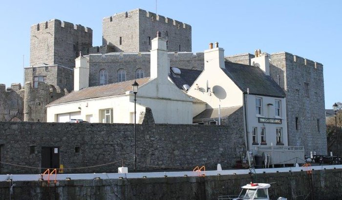 Former Castletown benefits office to be Costa Coffee