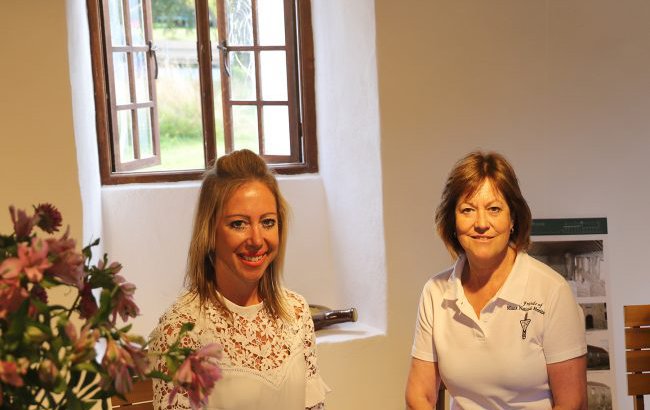 Jemma Field NTG meets Nicola Pemberton FMNH